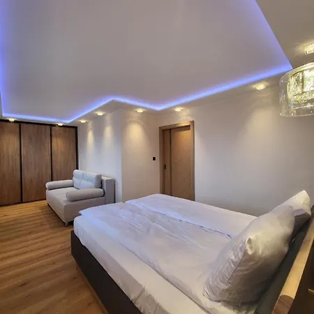 Apartment Na Chopina 5 *